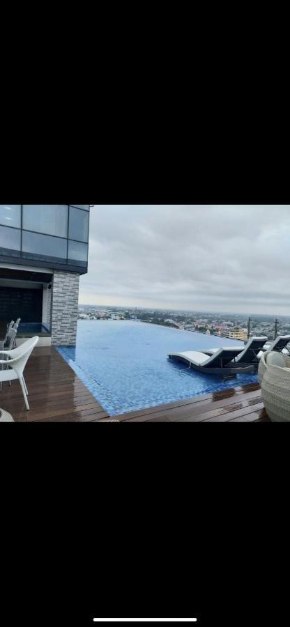 Walking Street Condo Beautiful 1 King Bedroom Angeles Bagian luar foto
