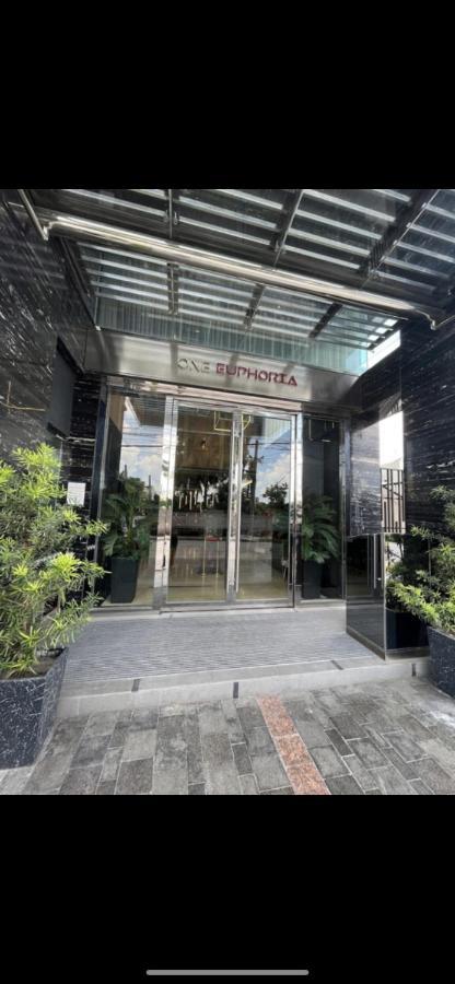 Walking Street Condo Beautiful 1 King Bedroom Angeles Bagian luar foto