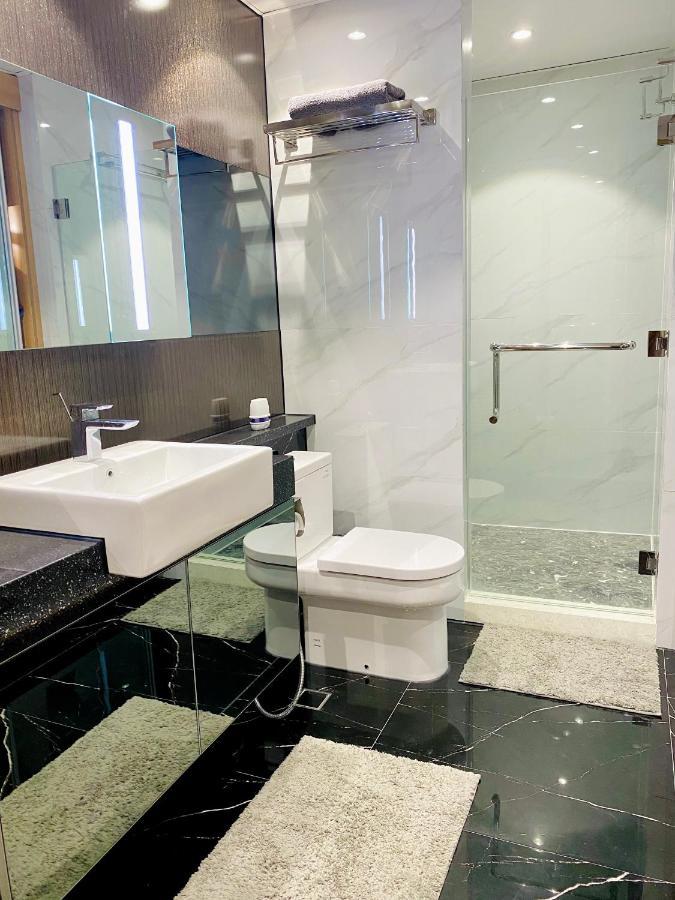 Walking Street Condo Beautiful 1 King Bedroom Angeles Bagian luar foto